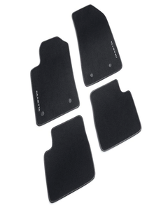 Surtapis en moquette noire